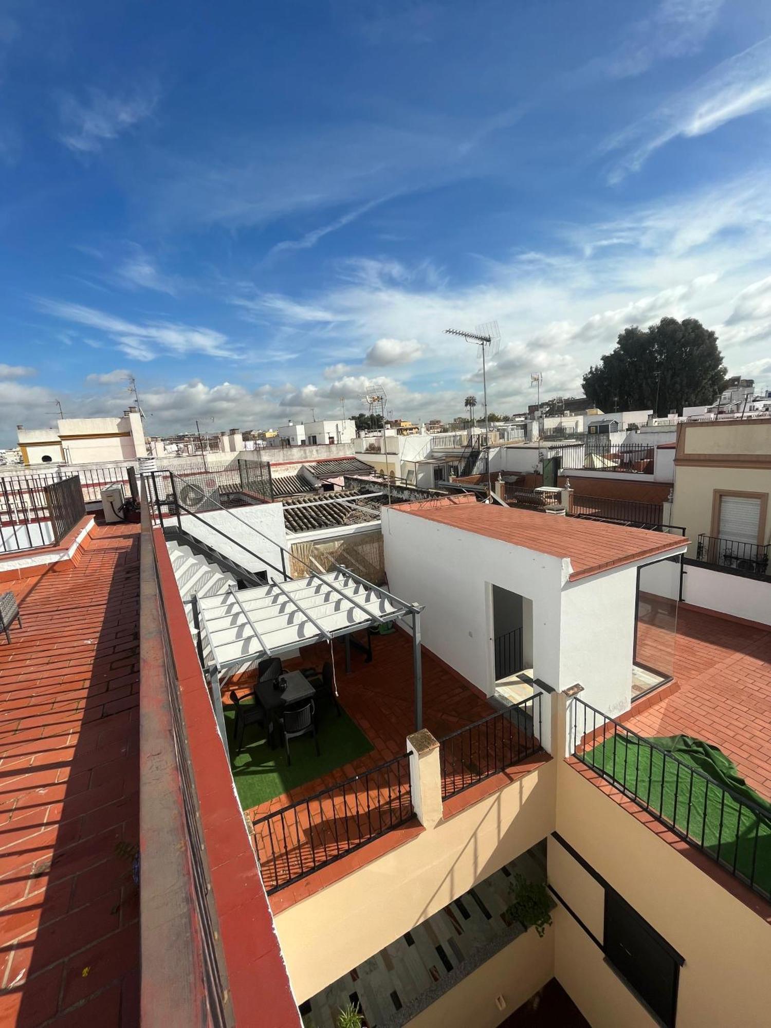 Atico Con Terraza Privada Apartment Seville Ngoại thất bức ảnh