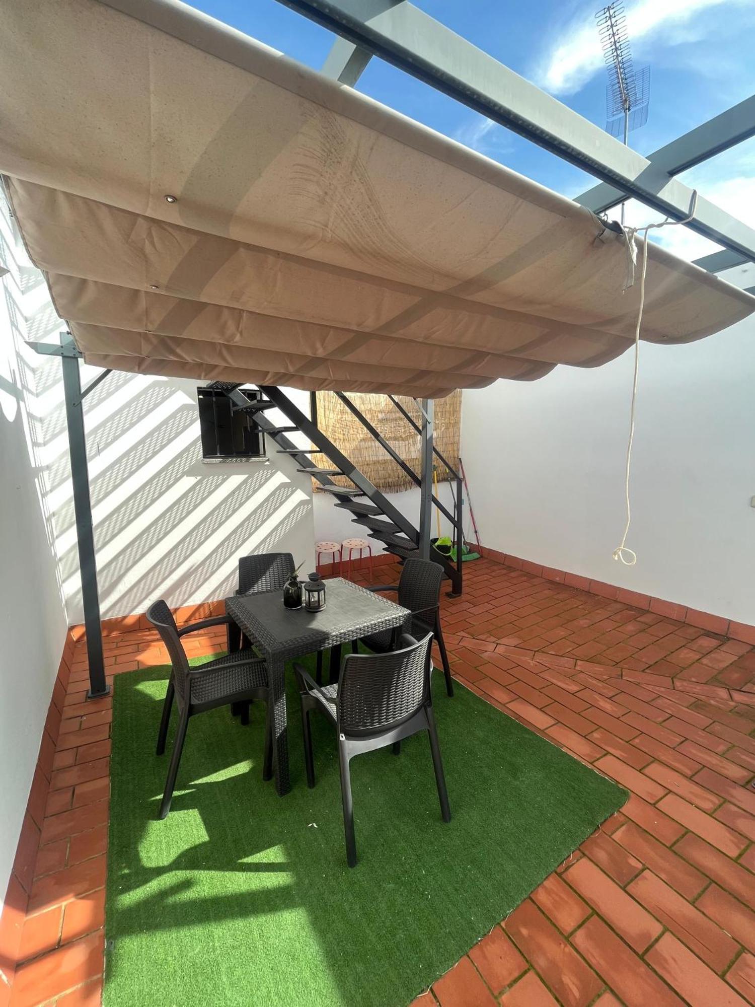 Atico Con Terraza Privada Apartment Seville Ngoại thất bức ảnh